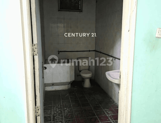 Ruko 2 Lantai Siap Pakai Tengah Kota Karangsari Semarang 2