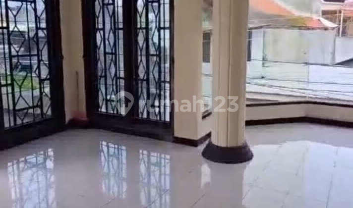 Dijual Rumah 2 Lantai Ditengah Kota Semarang 1