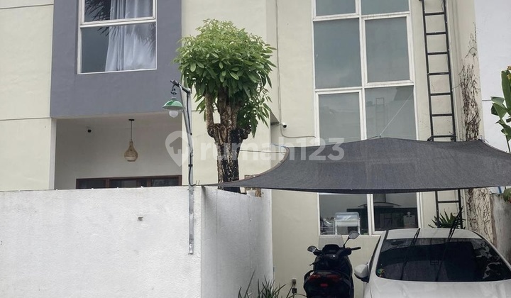 Villa Murah Kerobokan Bebas Banjir Kawasan Expate