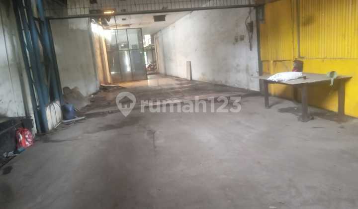 Ruko dan Tanah Kosong Jl. Pangeran Jayakarta Dibawah NJOP 50%