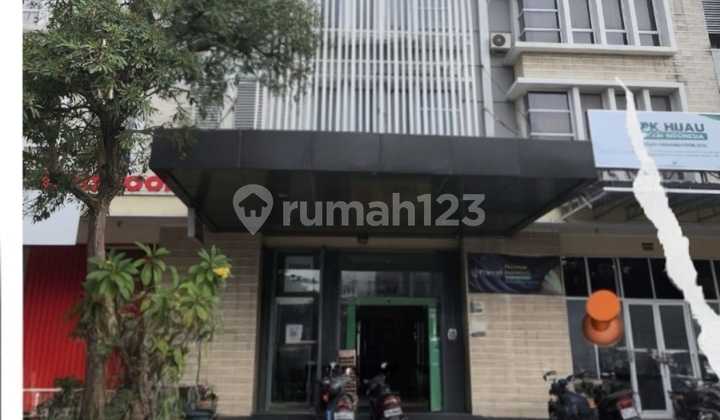 Ruko + Kost 4 Lantai di Ruko Sentra Niaga Bekasi Ruko + Kost 4 Lantai di Ruko Sentra Niaga Bekasi