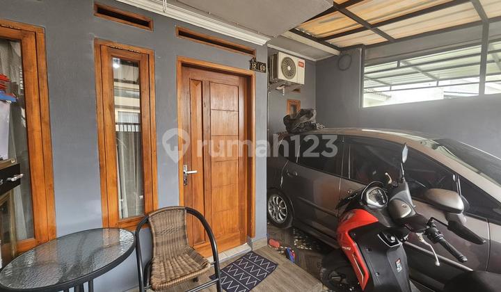 For Sale, Ready-to-Occupy House in Almaas Complex Bandung 2