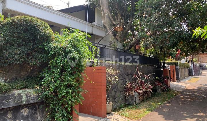 For Sale Spacious Ready-to-Live House in Bukit Dago Selatan, Bandung - Land Area 337 m² Near ITB & Pasteur Toll Road 2