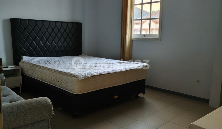 For Rent 2-Story House Citraland Utama Surabaya Ready to Occupy 2