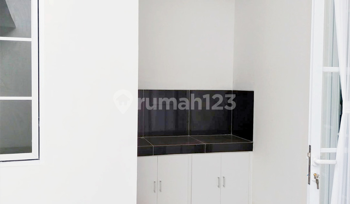 Sewa Rumah Bagus Siap Huni di Cluster Beverly Lippo Cikarang 2