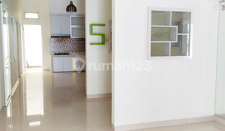 Sewa Rumah 3 KT Semi Furnished di Cluster Beverly Lippo Cikarang 2