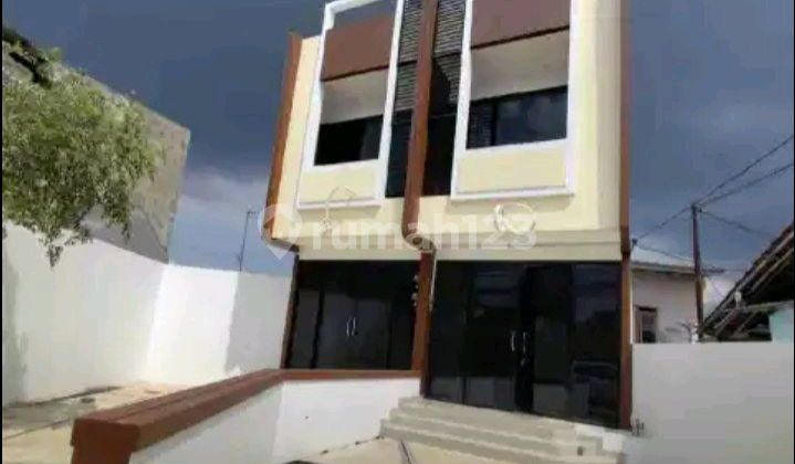 Beautiful Shop House for Sale in Kedung Halang Beautiful Shop House for Sale in Kedung Halang