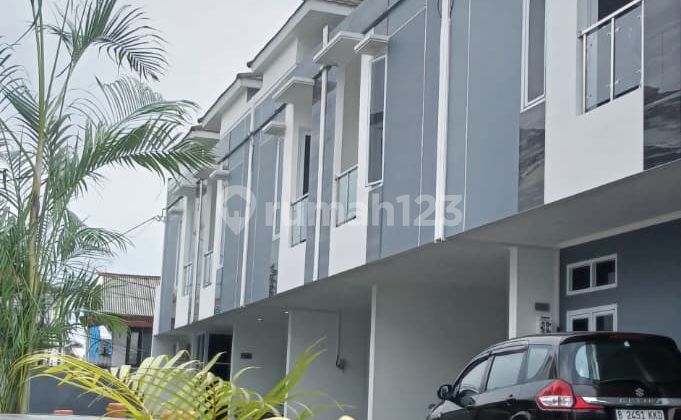 Luxury House for Sale on Arjuna Street, Pisangan Baru