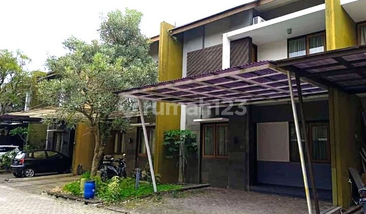 Rare! Elite Cluster House Setraduta Bandung One Gate System SHM 1