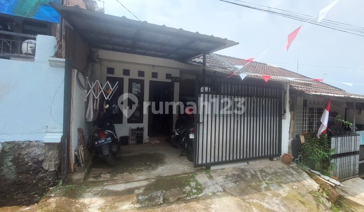 Rare Find! Cilame Cimahi House Priced at 300 Million IDR with SHM, Ready to Occupy