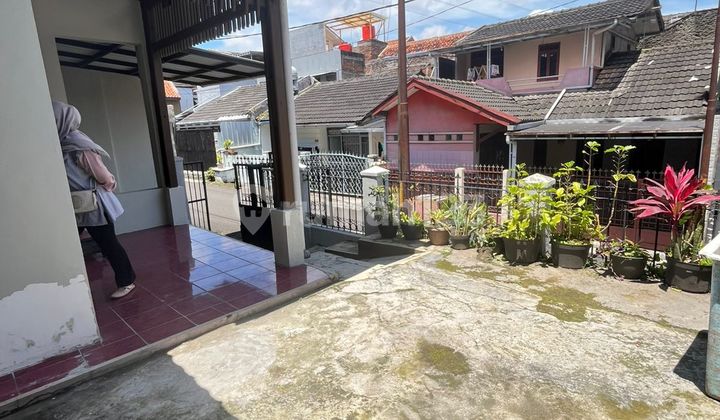 Rumah Komplek Cibabat Cimahi Pusat Kota Siap Huni Security 24 Jam 2