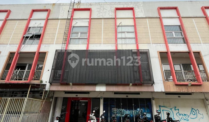For Sale 2 Strategic Location Shop Houses in Central Cimahi, Suitable for Investment 1