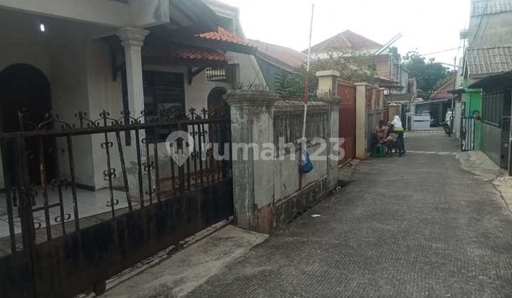 For Sale Spacious Affordable House in Jati Cempaka Bekasi 2