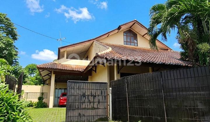 Wide House by the Roadside in Bogor City