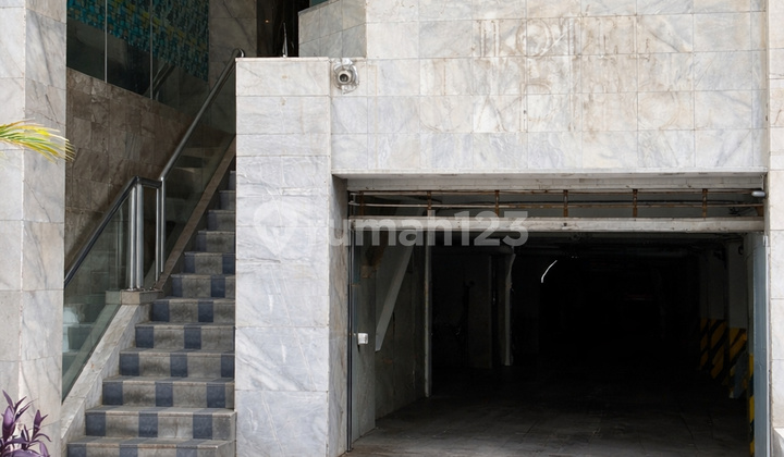 For Rent Ex-Hotel Building in Asemka Area Fully Furnished 2