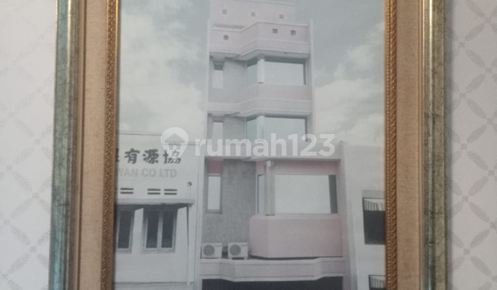 Investment in Pasar Pagi Shop House - 5 Floors, Top-Selling Trading Area 2