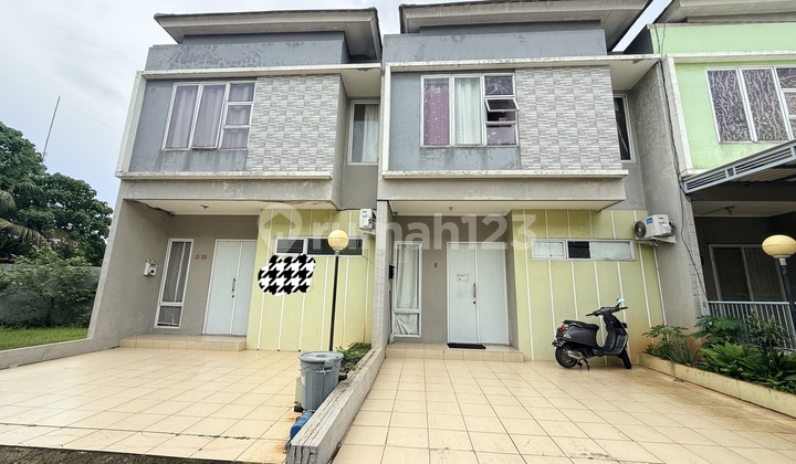Turun Harga! 1M-An Dapat Rumah 2 Lantai Dekat Green Lake City- Siap Huni, Main Road, Samping Taman Turun Harga! 1M-An Dapat Rumah 2 Lantai Dekat Green Lake City- Siap Huni, Main Road, Samping Taman