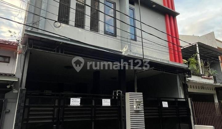 Rumah Siap Huni View Taman di Duren Sawit Rumah Siap Huni View Taman di Duren Sawit