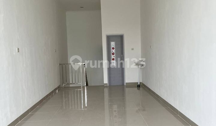 Ready-to-Use Commercial House in Harapan Jaya Bekasi - Strategic & Bustling 2