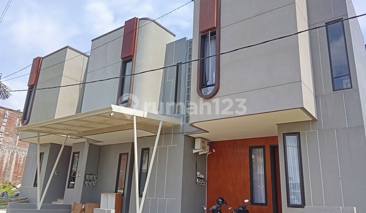 Rukost Exlusive 2 Lantai Dekat Kampus Brawijaya Malang 2