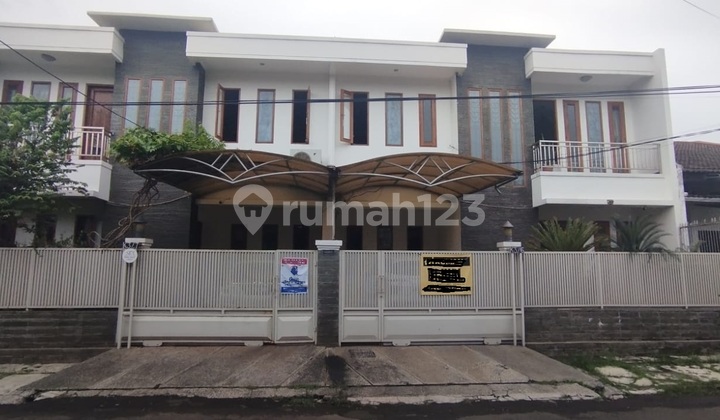 Luxury Serene Bintaro Sector 2 Close to Toll Auction for Sale