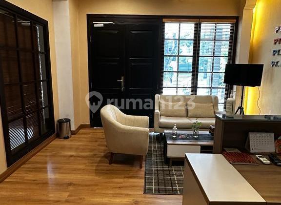 Disewakan Rumah Jalan Teuku Cik Ditiro Menteng Jakarta Pusat (Bisa untuk Kantor, Resto, Kafe