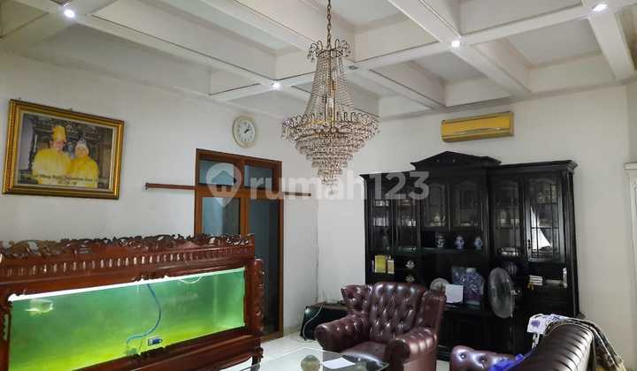 House Near Customs &amp; Jatinegara Toll Gate, Pisangan East Jakarta