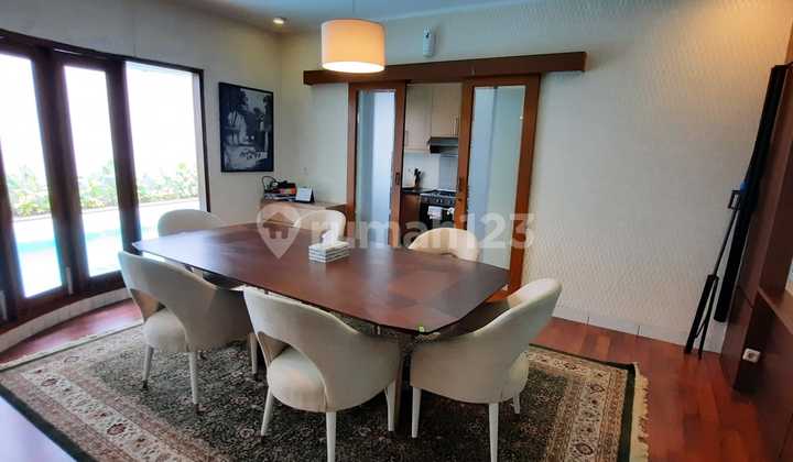 Disewakan Rumah Dharmawangsa Raya ±350 M² (Termasuk Kolam Renang & Teras)