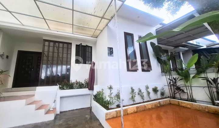 Rumah Style Villa Nusa Dua