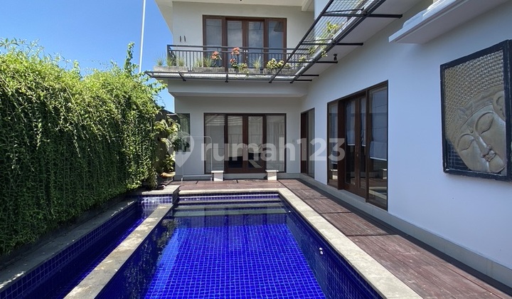 Villa Nyaman di Daerah Kerobokan