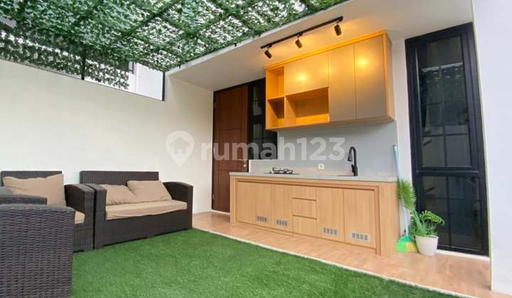 Ideal Family House 2 Floors - Cimanggis, Depok 2