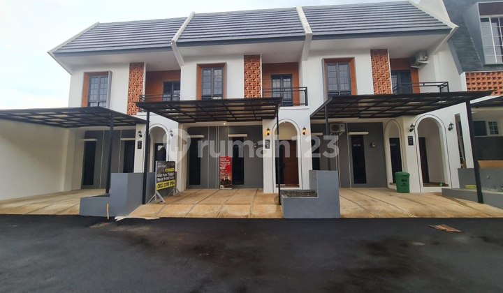 Ideal Family House 2 Floors - Cimanggis, Depok