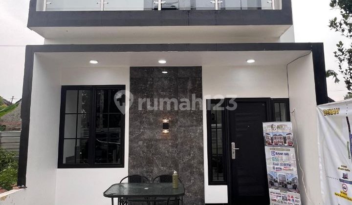 Comfortable &amp; Ready-to-Live House | Near Cimanggis Mini Market 1