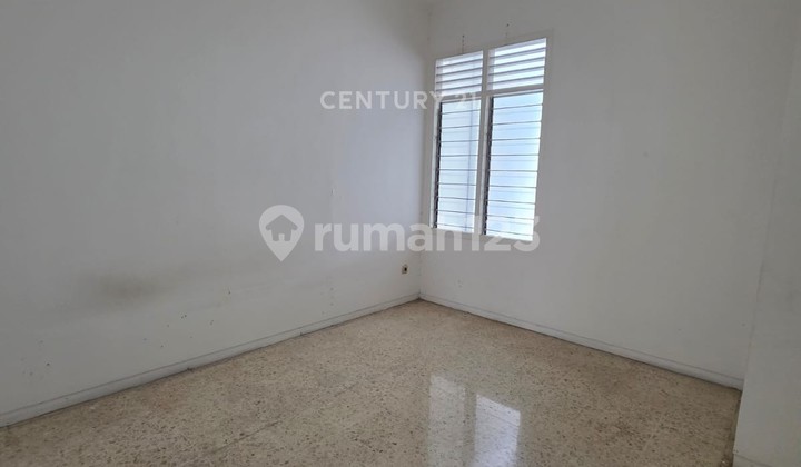 Jual Rumah Hadap Timur Sunrise Garden Jakarta Barat 2