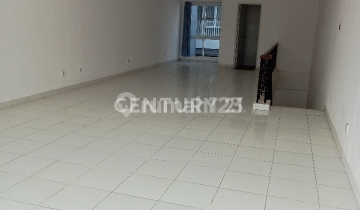 Two-Story Shop House Ready for Use in Tegal City 2