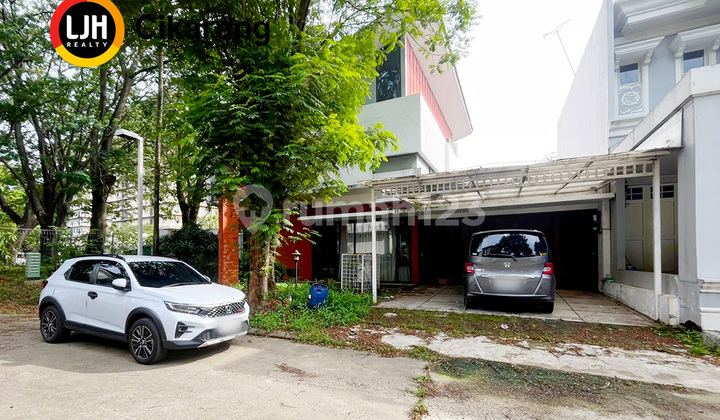 Rumah Luas Harga Menarik Vassa Lake Jarang Ada di Lippo Cikarang