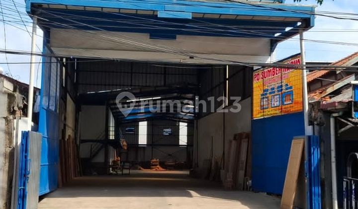 Disewakan Bangunan Multifungsi di Klender Bebas Banjir