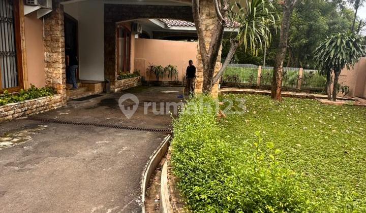 For Rent Rumah bisa Kantor dan Multifungsi dan Tempat Tinggal Lokasi Strategis Dekat Toll Tb Simatupang dan Dekat Kemang dan Jeruk Purut Area Ampera Kemang Jakarta Selatan