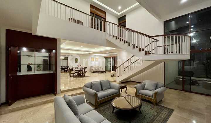 For Sale House Modern Furnish Lokasi Prime Area Dekat Senayan dan Kebayoran Baru Area Permata Hijau Jakarta Selatan