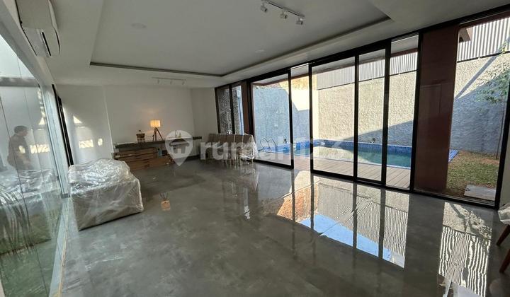 For Rent: Modern, Beautiful, Serene House Ready to Occupancy in Prime Area Near Offices, Embassies, Officials, and Business Area Kuningan, South Jakarta