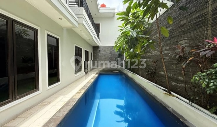 For Rent Modern House Can Be Office and Residence Area Near Senopati and SCBD Kebayoran Baru South Jakarta