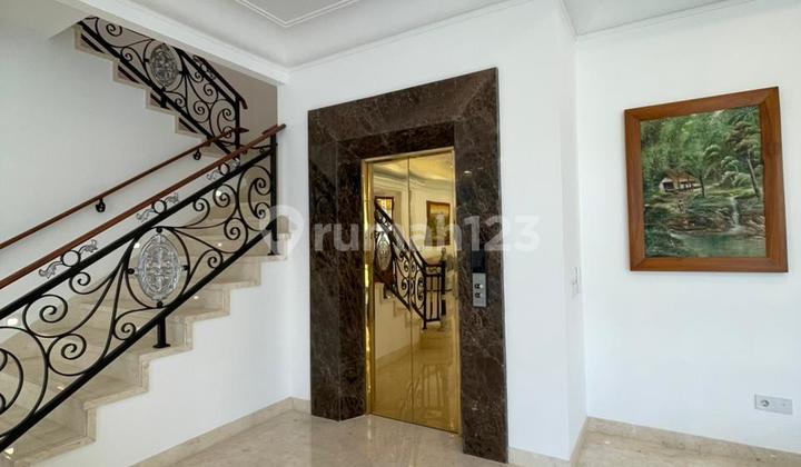 For Sale White House Brand New Modern Area Nyaman dan Asri Dekat Kemang Raya dan Ampera Raya Area Kemang Jakarta Selatan 2