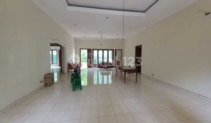 For Rent: Office House or for Kindergarten or Residence, Affordable Price, Kemang Area, South Jakarta