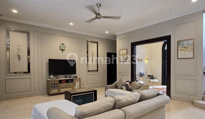 For Sale Luxury Modern House Location Near Blok M and Headquarters and Office Area Kebayoran Baru South Jakarta