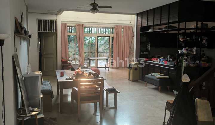 For Sale Rumah Lama Bangunan Kokoh Lokasi Nyaman dan Asri Dekat Jis dan Golf dan Mall Pondok Indah Area Pondok Indah Jakarta Selatan 2
