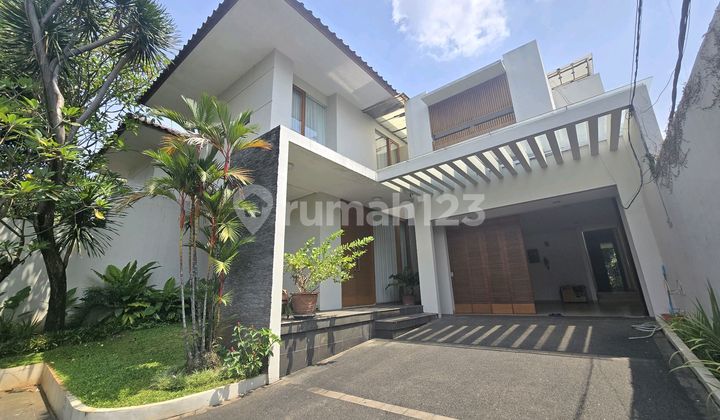 For Sale House Modern Minimalis Lokasi Strategis Dekat Kemang Raya dan Dekat Kebayoran Baru Area Kemang Jakarta Selatan