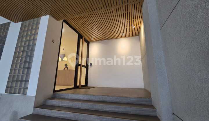 For Sale Boarding House Gading Serpong Near Campus & Mall Close to 2 Campuses (UMN & Pradita University) and Summarecon Serpong Mall High ROI Boarding House 10-12%/Year Total of 97 Bedrooms Fully Furnished Near Serpong Toll Road Summarecon Serpong Tangerang 2