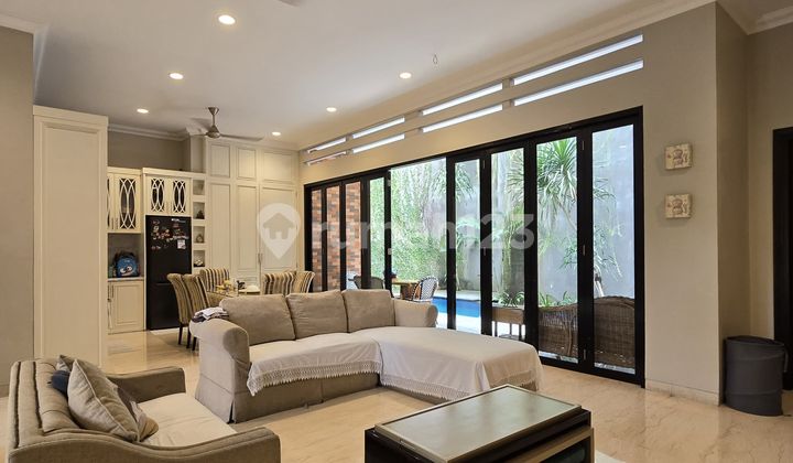 For Sale Luxury Modern House Location Near Blok M and Headquarters and Office Area Kebayoran Baru South Jakarta For Sale Luxury Modern House Location Near Blok M and Headquarters and Office Area Kebayoran Baru South Jakarta