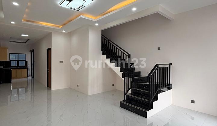 For Sale Brand New House Comfortable and Serene Location Prime Area Kebayoran Baru South Jakarta 2