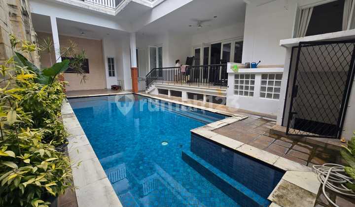 For Rent Rumah Cantik Asri Dekat Sekolah dan Kemang Raya Lokasi Strategis Area Kemangjakarta Selatan